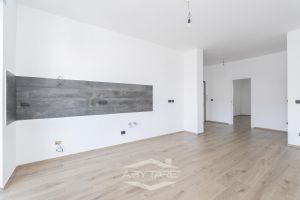 APPARTAMENTO DI 100 MQ CON DOPPI SERVIZI TOTALMENTE RISTRUTTURATO E MAI ABITATO