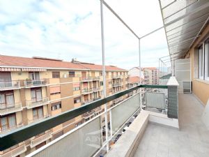 APPARTAMENTO DI 100 MQ CON DOPPI SERVIZI TOTALMENTE RISTRUTTURATO E MAI ABITATO