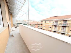 APPARTAMENTO DI 100 MQ CON DOPPI SERVIZI TOTALMENTE RISTRUTTURATO E MAI ABITATO