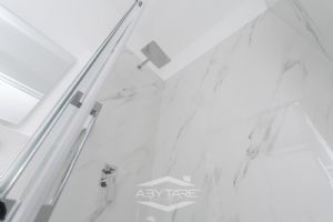 APPARTAMENTO DI 100 MQ CON DOPPI SERVIZI TOTALMENTE RISTRUTTURATO E MAI ABITATO