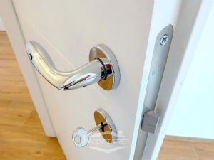 APPARTAMENTO DI 100 MQ CON DOPPI SERVIZI TOTALMENTE RISTRUTTURATO E MAI ABITATO