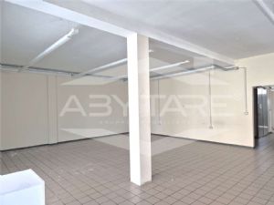 AFFITTASI LOCALE COMMERCIALE