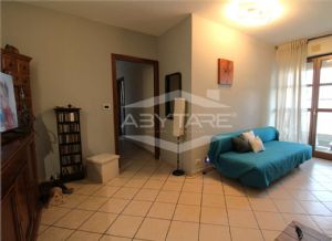 BEINASCO IN VENDITA TRILOCALE CON BOX AUTO DOPPIO