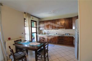 BEINASCO IN VENDITA TRILOCALE CON BOX AUTO DOPPIO