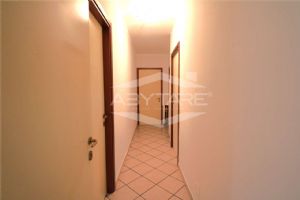 BEINASCO IN VENDITA TRILOCALE CON BOX AUTO DOPPIO