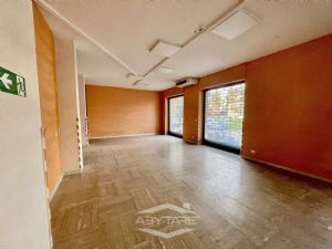 Viale della Solidarietà - Negozio - 200 mq