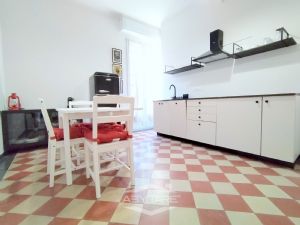 BILOCALE RISTRUTTURATO E ARREDATO A NUOVO !