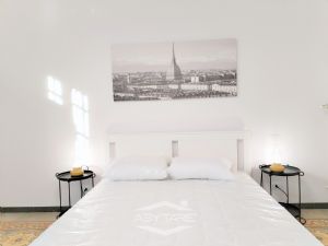 BILOCALE RISTRUTTURATO E ARREDATO A NUOVO !