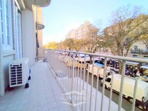 BILOCALE RISTRUTTURATO E ARREDATO A NUOVO !