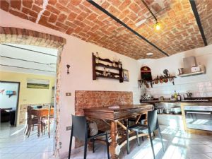 VIGLIANO D'ASTI CASCINA  CON VISTA PANORAMICA