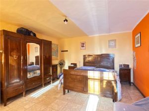 VIGLIANO D'ASTI CASCINA  CON VISTA PANORAMICA