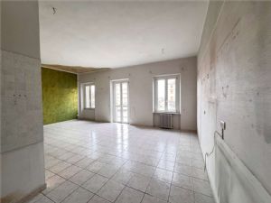 ASTI-PIAZZA PRIMO MAGGIO 114 MQ RISTRUTTURATI