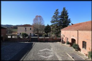 DIMORA STORICA RISTRUTTURATA CON PARCO E TERRAZZO