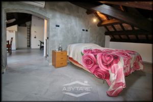 DIMORA STORICA RISTRUTTURATA CON PARCO E TERRAZZO