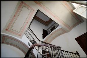 DIMORA STORICA RISTRUTTURATA CON PARCO E TERRAZZO