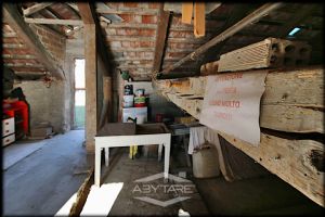 DIMORA STORICA RISTRUTTURATA CON PARCO E TERRAZZO