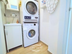 APPARTAMENTO RISTRUTTURATO CON DOPPI SERVIZI !