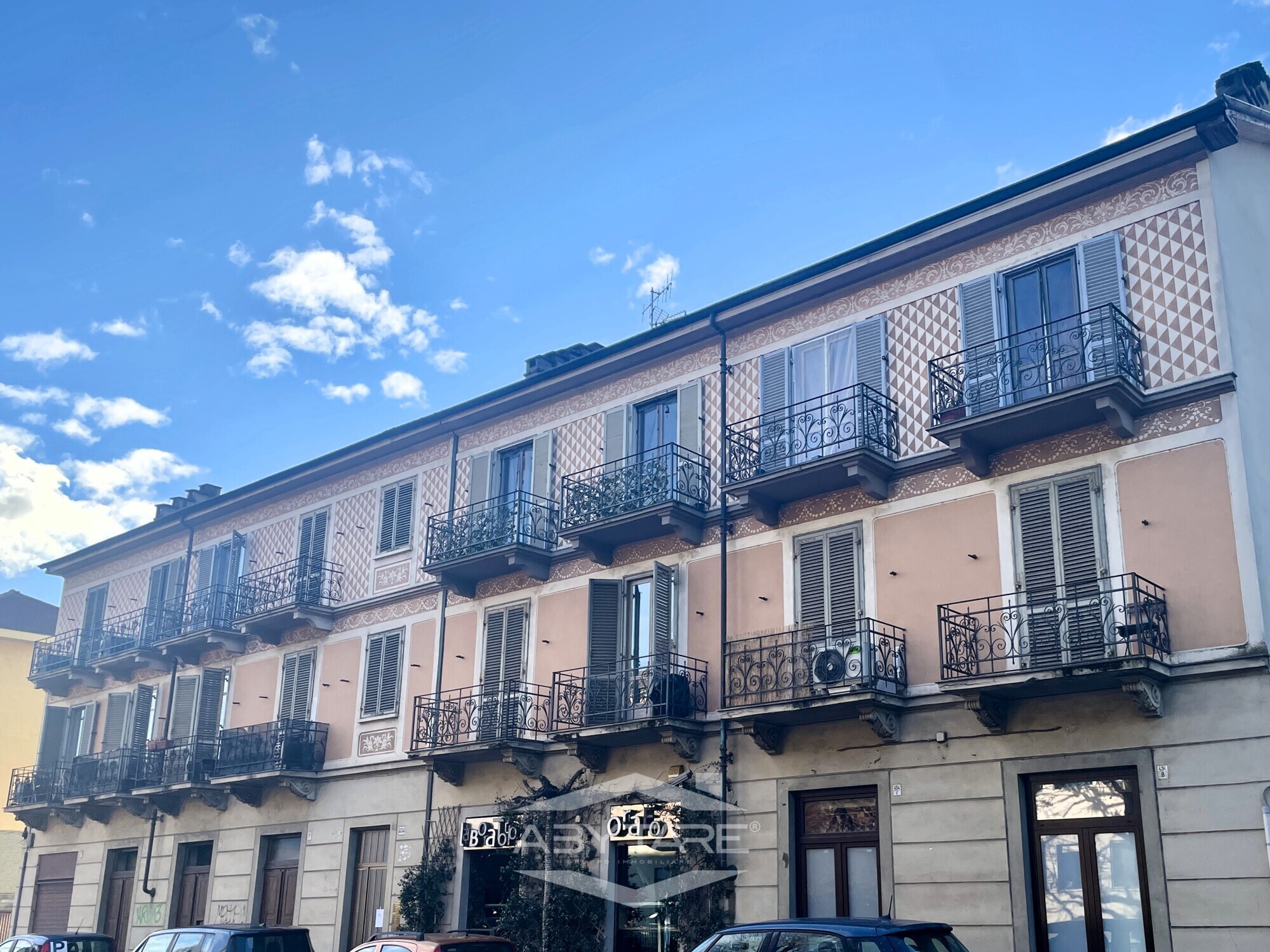 2 locali ristrutturato - libero subito