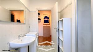 La tua casa Abytare..
Alcune immagini di questo an...