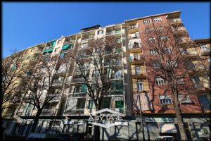 2 Locali affittasi transitorio Via Vigliani 199