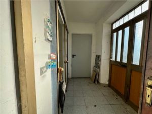 Cascina indipendente con 9.000 mq di terreno tra Valgera e Callianetto