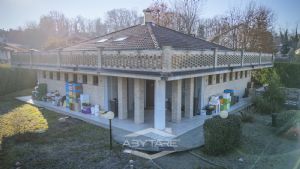 Villa con Giardino un' oasi di serenità a Druento