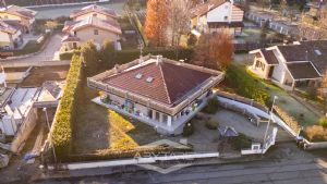 Villa con Giardino un' oasi di serenità a Druento