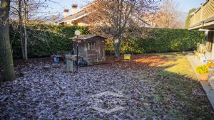 Villa con Giardino un' oasi di serenità a Druento