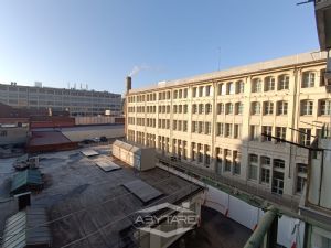 AMPIO BILOCALE LIBERO SUBITO