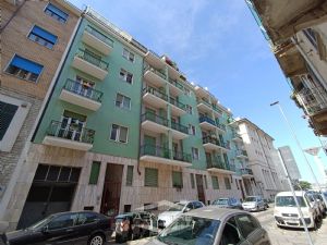 AMPIO BILOCALE ZONA OSPEDALI