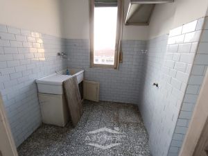 AMPIO BILOCALE LIBERO SUBITO