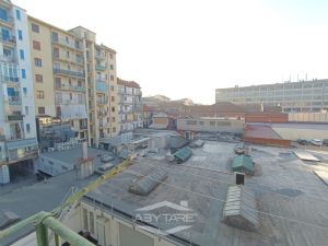 AMPIO BILOCALE LIBERO SUBITO