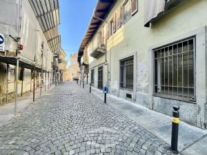 Negozio vendita Moncalieri Via Santa Croce 15