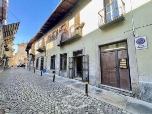 Negozio vendita Moncalieri Via Santa Croce 15