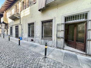 Negozio vendita Moncalieri Via Santa Croce 15