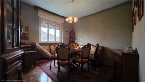 villa bifamiliare in zona ospedale