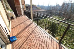 VILLA INDIPENDENTE CON AMPIO GIARDINO NEL CENTRO DI BEINASCO