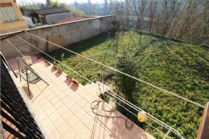 VILLA INDIPENDENTE CON AMPIO GIARDINO NEL CENTRO DI BEINASCO