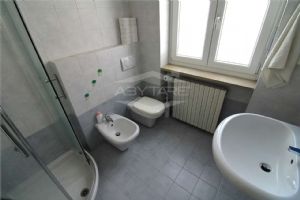 VILLA INDIPENDENTE CON AMPIO GIARDINO NEL CENTRO DI BEINASCO