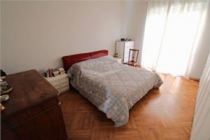 VILLA INDIPENDENTE CON AMPIO GIARDINO NEL CENTRO DI BEINASCO