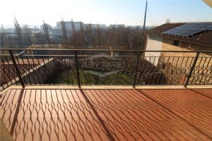 VILLA INDIPENDENTE CON AMPIO GIARDINO NEL CENTRO DI BEINASCO