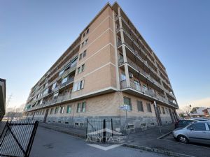 AMPIO QUADRILOCALE NICHELINO