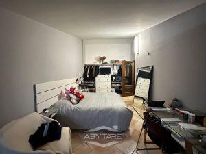 Vendesi bilivello con terrazzo in palazzina recente