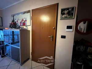 Vendesi bilivello con terrazzo in palazzina recente