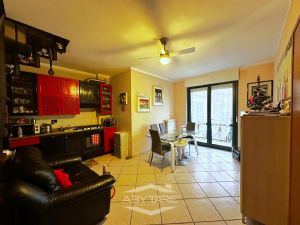 Vendesi bilivello con terrazzo in palazzina recente