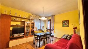 COSTIGLIOLE D'ASTI -VILLA BIFAMILIARE CON GIARDINO PRIVATO