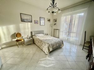 Trilocale - vendita - Via Polveriera 22 - 85mq