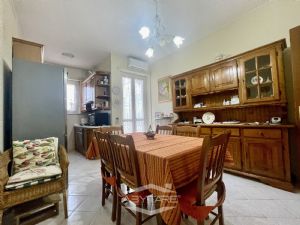 Trilocale - vendita - Via Polveriera 22 - 85mq