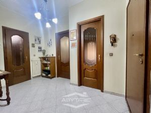 Trilocale - vendita - Via Polveriera 22 - 85mq