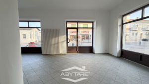 Locale commerciale in affitto